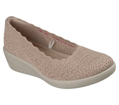 Skechers | Relaxed Fit: Newport Wedge - Softly Stitched