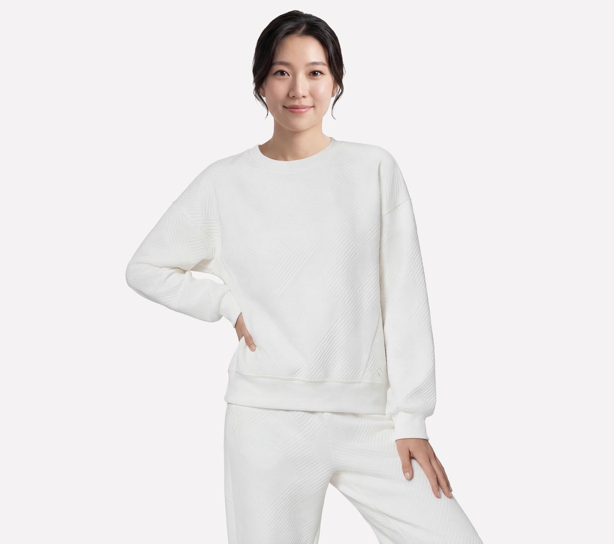 Skechers | Downtown Cozy Fit Long Sleeve Crew