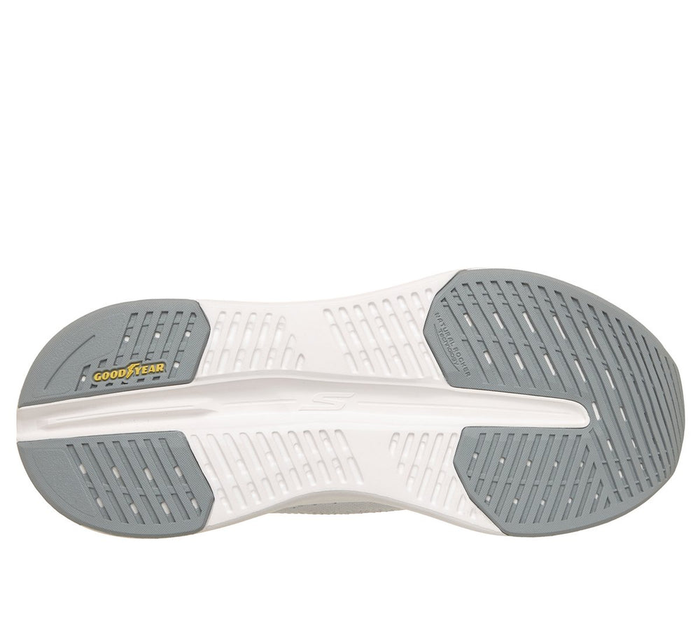 Skechers | Slip-ins: Max Cushioning Glide-Step - Oaklin