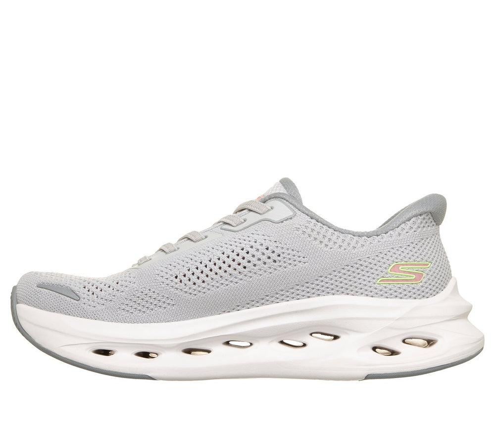 Skechers | Slip-ins: Max Cushioning Glide-Step - Oaklin