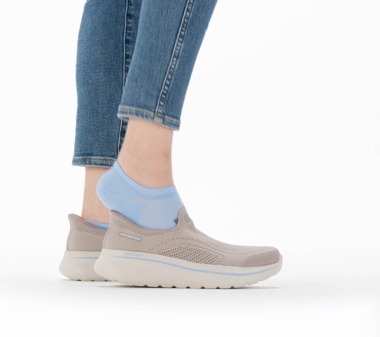 Skechers | Slip-ins Relaxed Fit: GO WALK Arch Fit N-Joy - Arianne