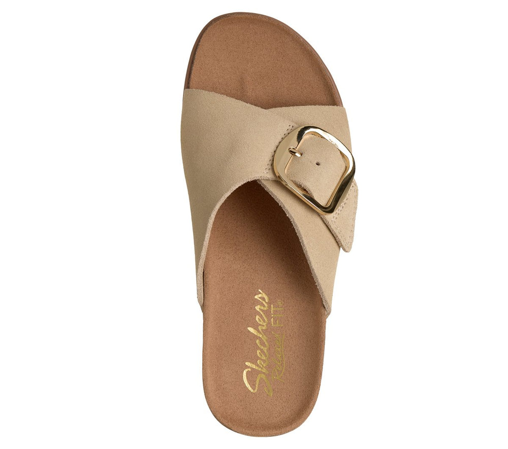 Skechers | Relaxed Fit: Lifted Comfort - Beyond Classy