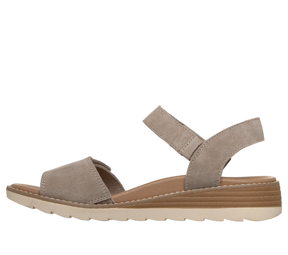 Skechers | BOBS Arch Fit Oasis - Daisy Steps