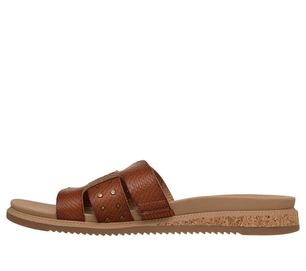 Skechers | BOBS Desert Kiss Low - Stud Look