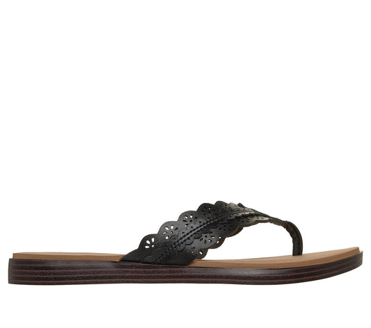 Skechers | Summer Cove - Catching Sun Too!