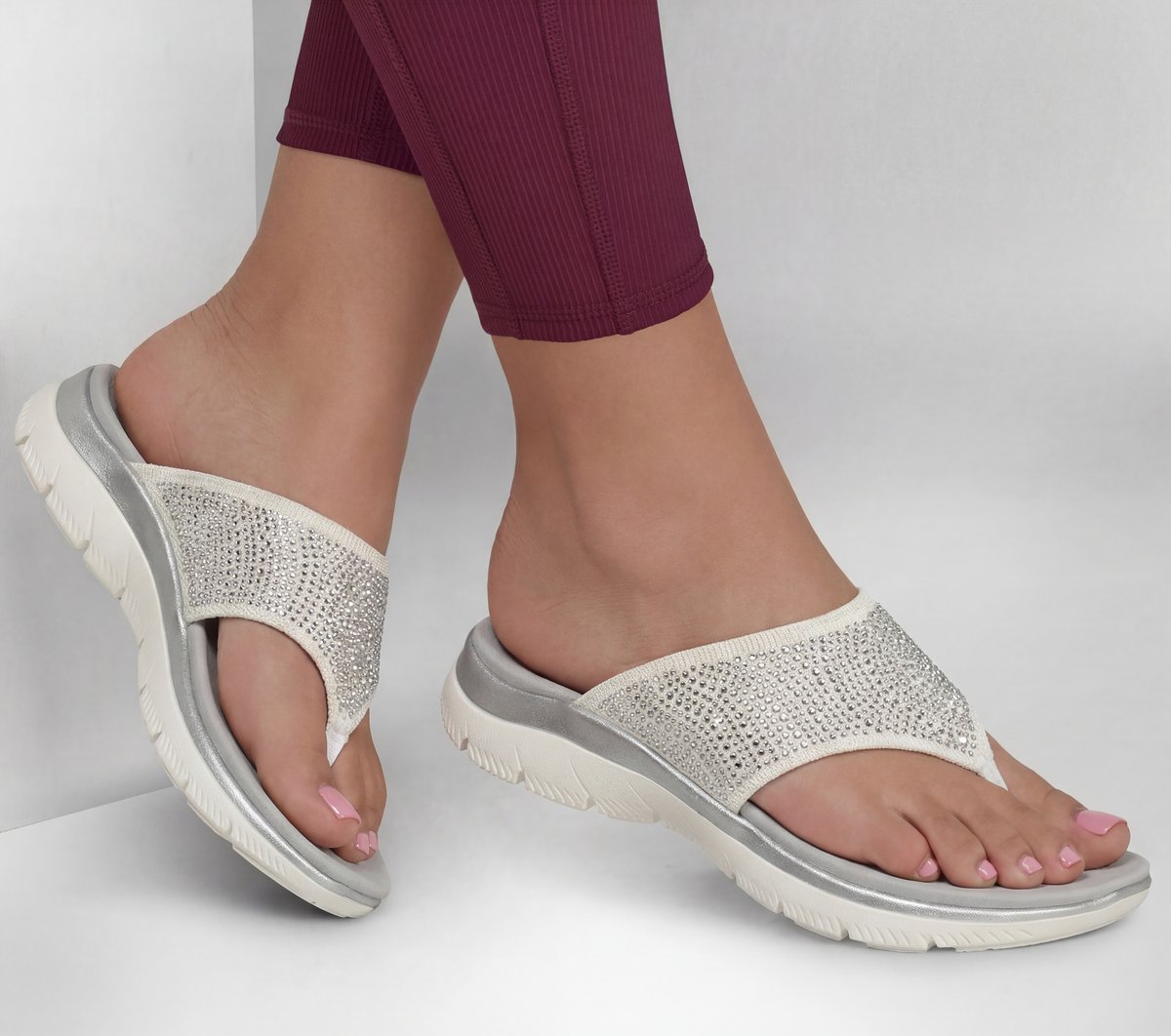 Skechers | Summits Sandal - Unmatched Glow