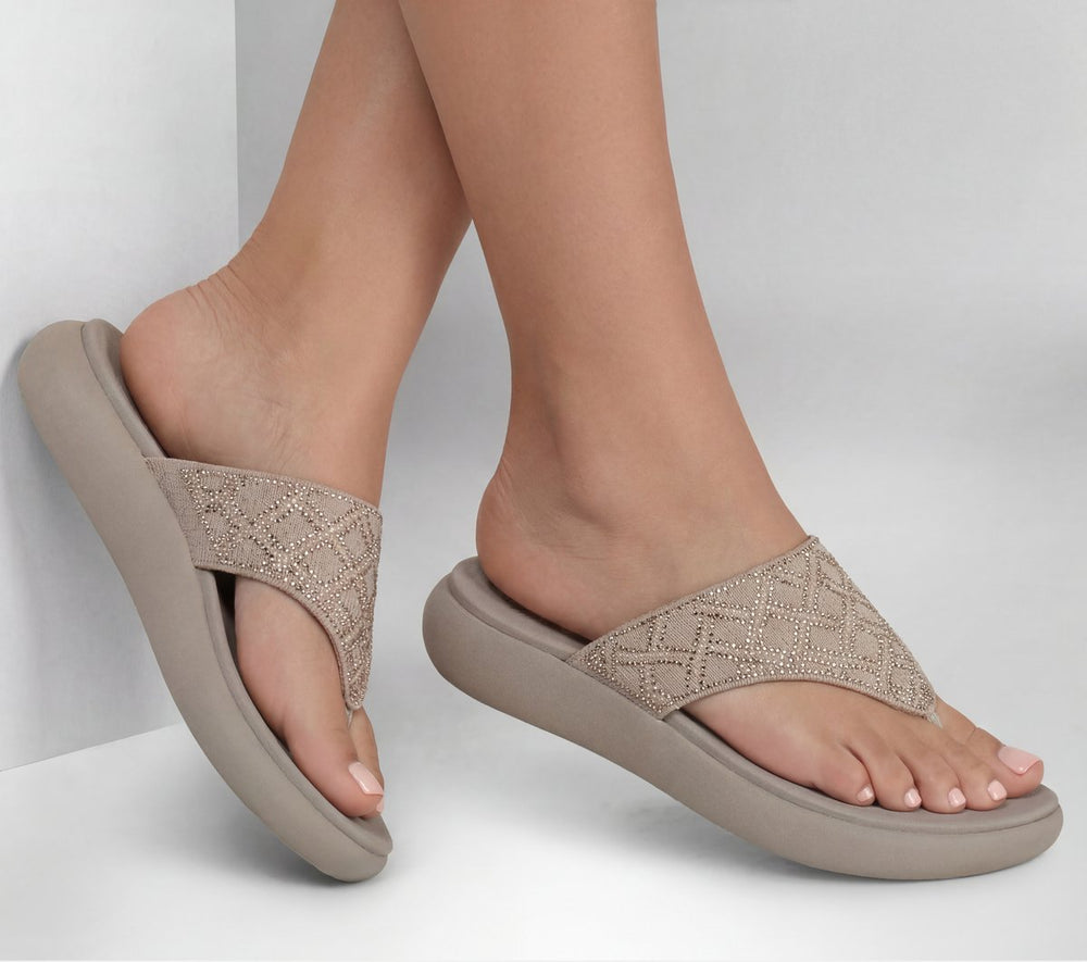 Skechers | Relaxed Fit: Asana Luxe - Keep Dazzling