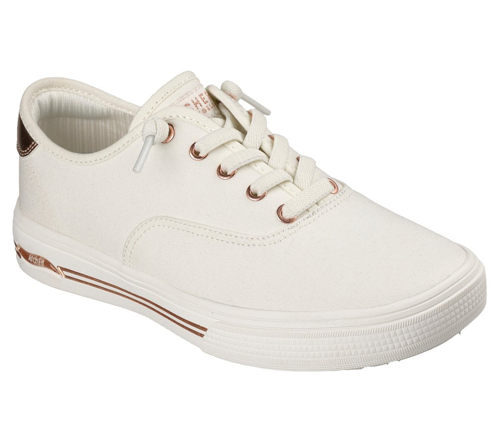 Skechers | Arch Fit Arcade - Vista Views