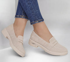 Skechers | Cleo Taylor - Keep Me Close