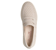 Skechers | Cleo Taylor - Keep Me Close
