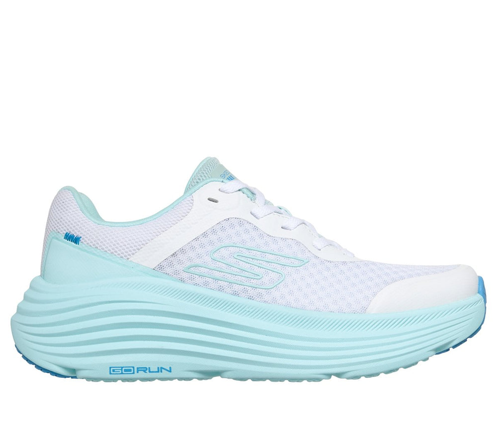 Skechers | Max Cushioning Endeavour