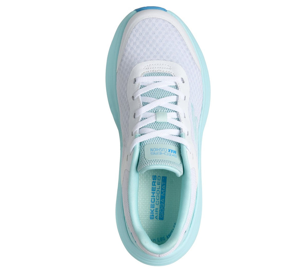 Skechers | Max Cushioning Endeavour