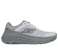 Skechers | Max Cushioning Endeavour