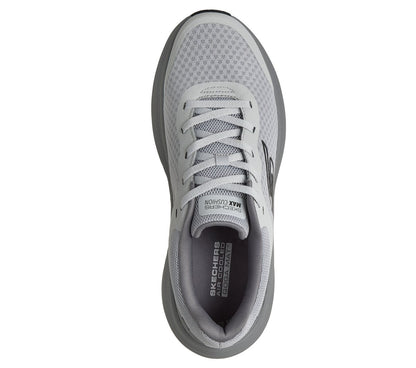 Skechers | Max Cushioning Endeavour